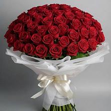Букет 101 Красная роза Блэк Мэджик в Новобелокатай