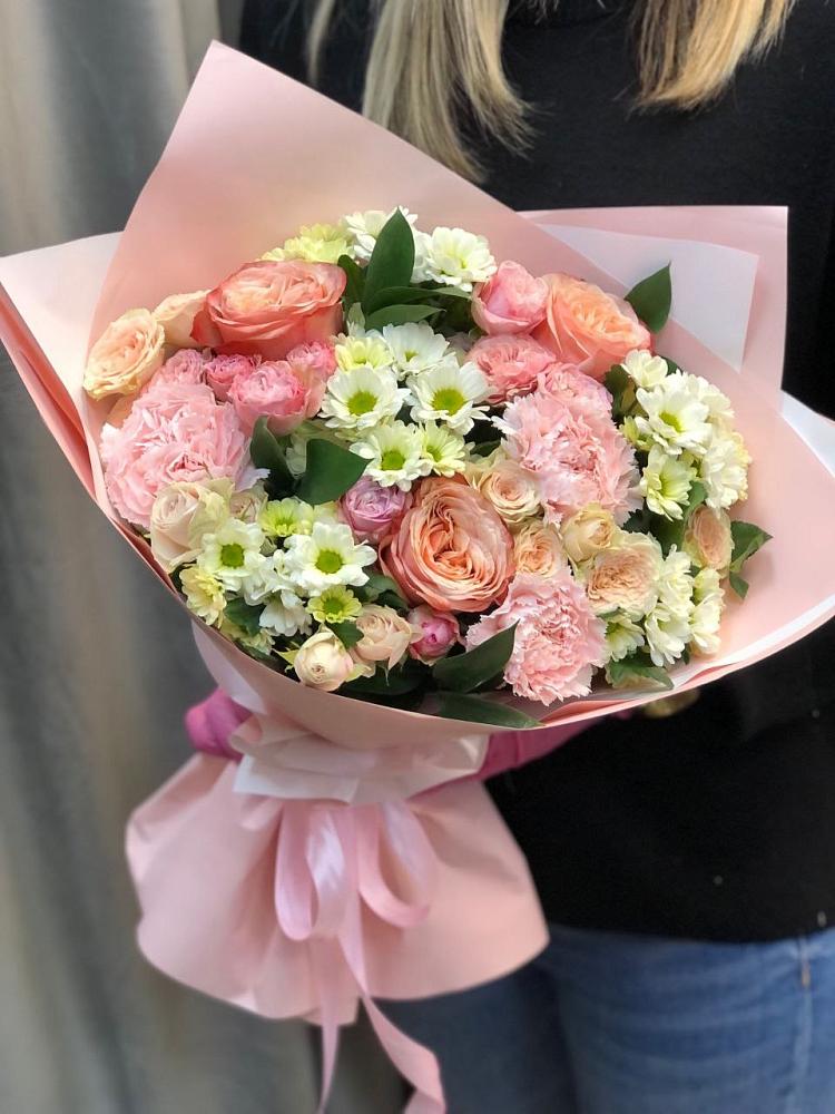 Букет цветов из: Гвоздики, Розы и Хризантемы в Новобелокатай