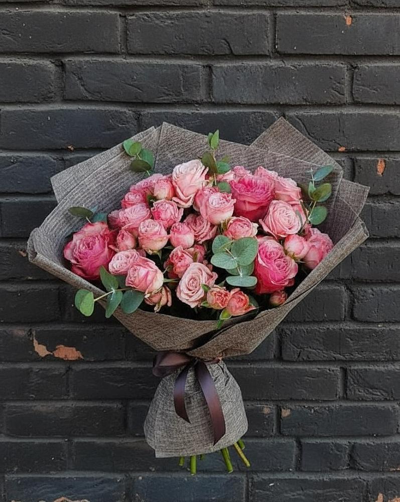 Букет цветов из: Розы в Новобелокатай