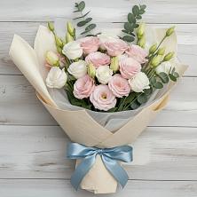 Букет цветов из:  Лизиантусы в Новобелокатай