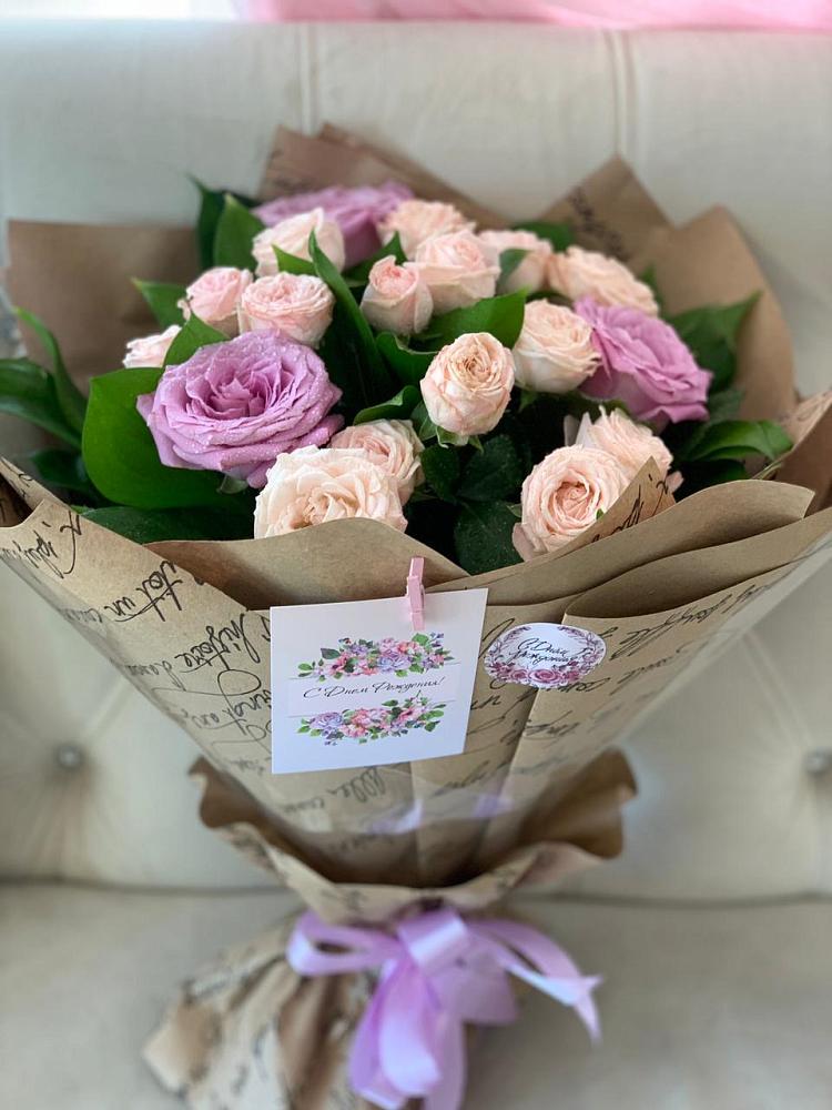 Букет цветов из: Розы в Новобелокатай