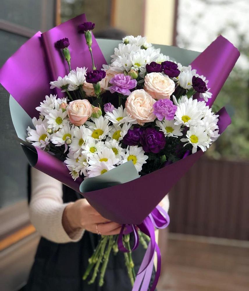 Букет цветов из: Хризантемы, Гвоздики и Розы в Новобелокатай
