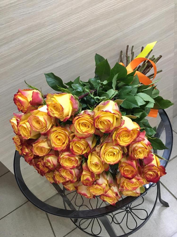 Букет Желтые розы в Новобелокатай