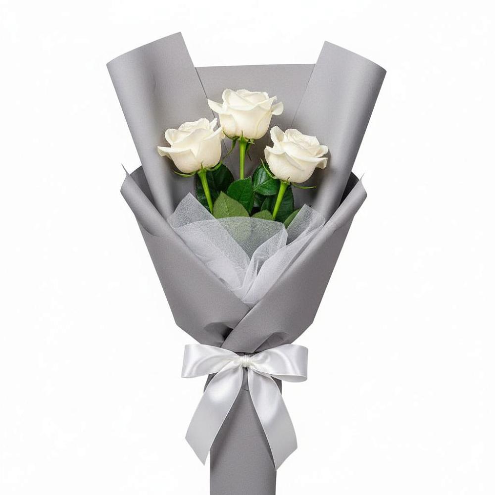 Букет 3 белые розы в Новобелокатай