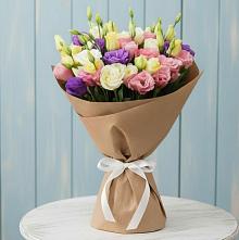 Букет цветов из:  Лизиантусы в Новобелокатай