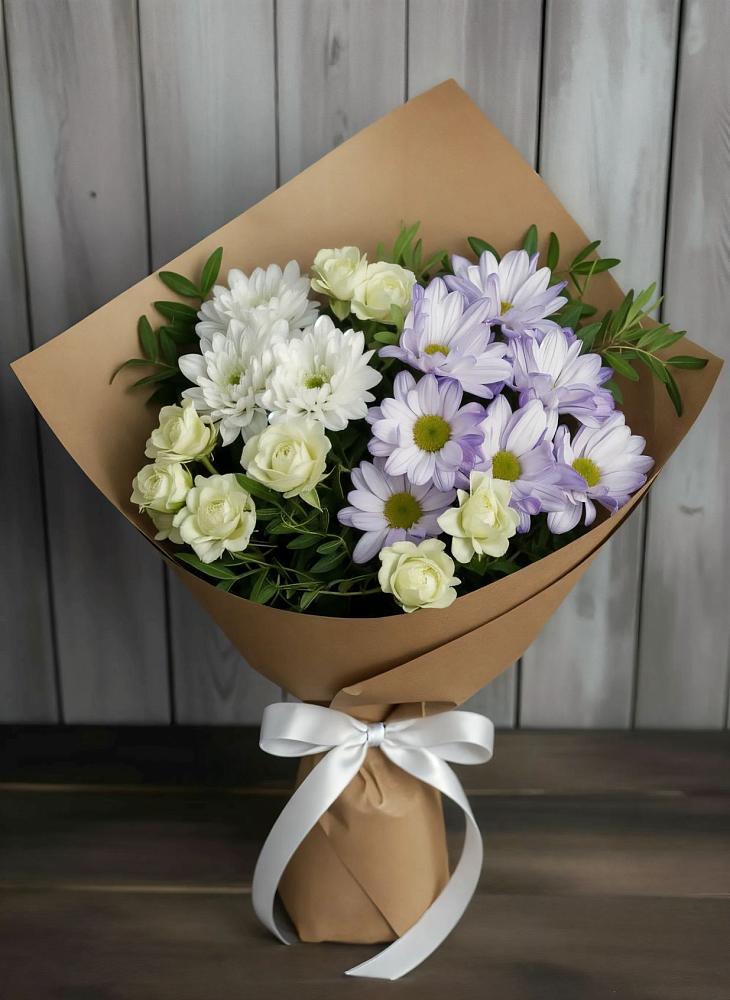 Букет цветов из: Хризантемы и Розы в Новобелокатай